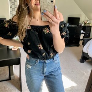 American Eagle Crop Top